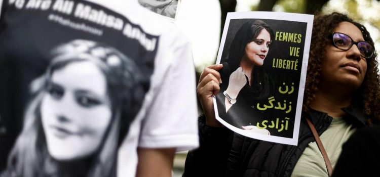 Il video appello di Tina dopo il caso Amini: cosa succede in Iran masha amini