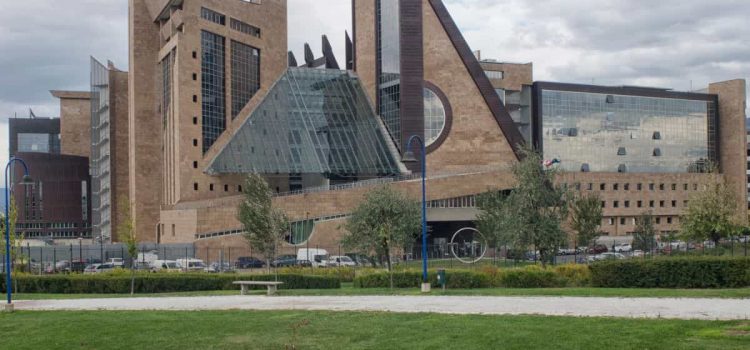 Obbligo vaccino covid, sentenza del Tribunale di Firenze: psicologa sospesa perché non vaccinata vince fase cautelare contro l’Ordine degli Psicologi della Toscana Sentenza tribunale Firenze