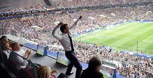 Macron Macron