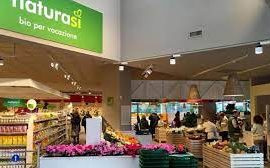 Farina di grillo e cibo sintetico