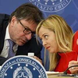 Italia-Ue. Meloni replica alle critiche: i nostri conti sono in ordine, l’Europa lo sa