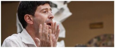Roberto Speranza scappa come un codardo! Roberto Speranza scappa come un codardo!