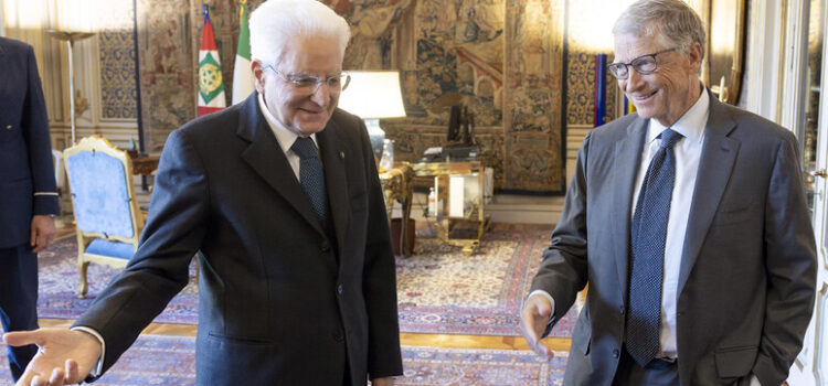 “Raccontaci cosa ti ha ordinato” “Raccontaci cosa ti ha ordinato”