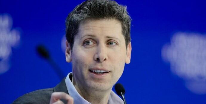 Sam Altman, il papà di ChatGPT e l’intelligenza artificiale: “Non dormo la notte se penso ai rischi e alla mancanza di regole”